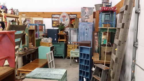 Highway 37 Flea Market - Bedford, Indiana 47421