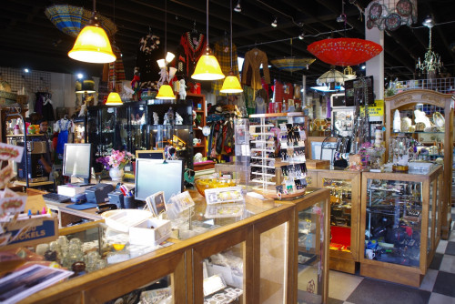 Treasures Antique Mall - Morro Bay, California 93442