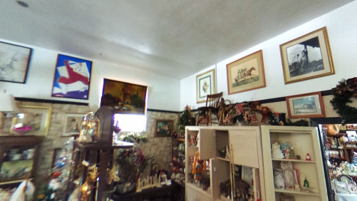 Marqueen's Treasures - Davenport, Florida 33837