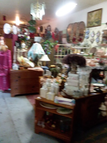 Miss Ann Flea Market - Glenmora, Louisiana 71433