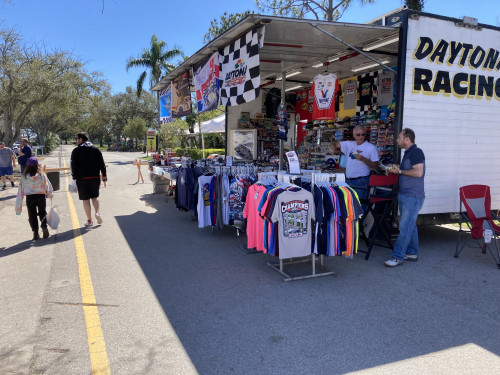 Daytona Flea & Farmers Market - Daytona Beach, Florida  32124