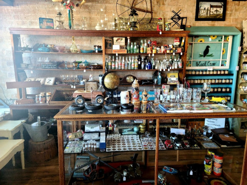 Black Crow Trading Co. - Oswego, Kansas 67356