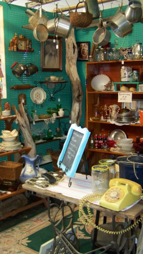 Living Water Bridge Flea Market - Huntingdon, Tennessee 38344