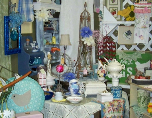 Living Water Bridge Flea Market - Huntingdon, Tennessee 38344