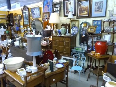 The Antique Market - Huntsville, Alabama 35803