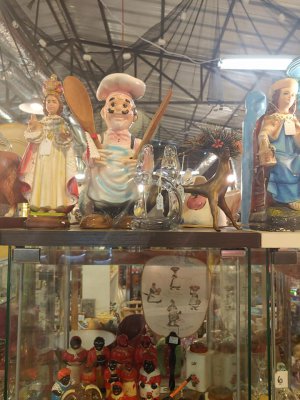 Lucky Charms Antique Mall - Galveston, Texas 77551