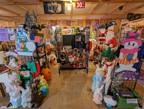 Big Valley Antique Center - Reedsville, Pennsylvania 17084