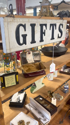 The Douglas Flea Market - Douglas, Massachusetts 01516