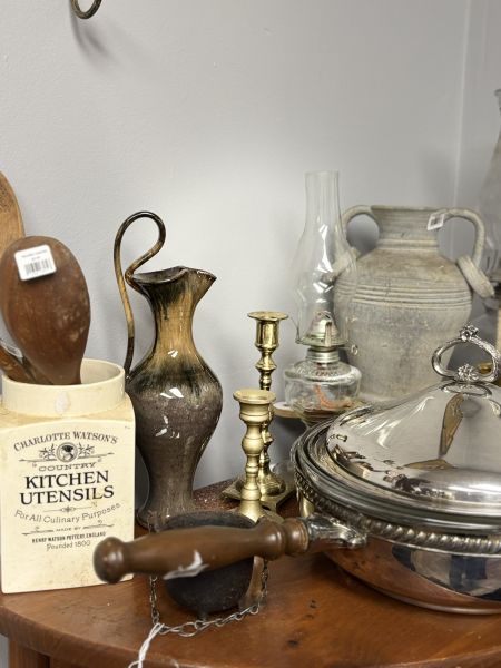 Echoes Curations and Antiques - Valparaiso, Florida 32580