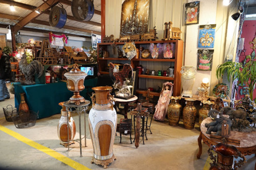 Lafayette Jockey Lot Flea Market - Lafayette, Louisiana 70507