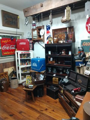 Madison Station Antiques - Huntsville, Alabama 35758