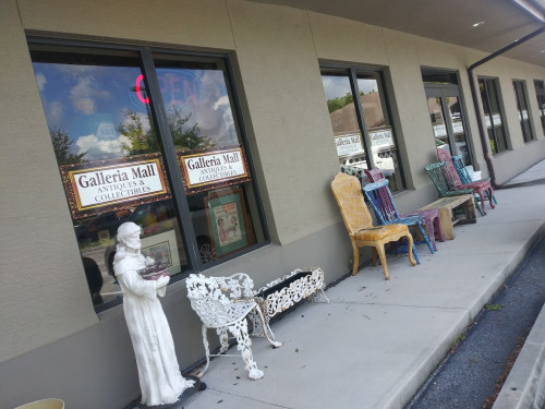 Galleria Mall Antiques & Collectibles - Punta Gorda, Florida 33982