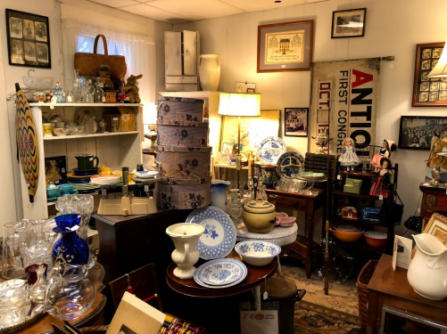 Time Machine Antiques - Hawley, Pennsylvania 18428