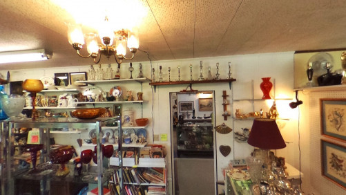 Heritage Antiques Mall - Crystal River, Florida 34428