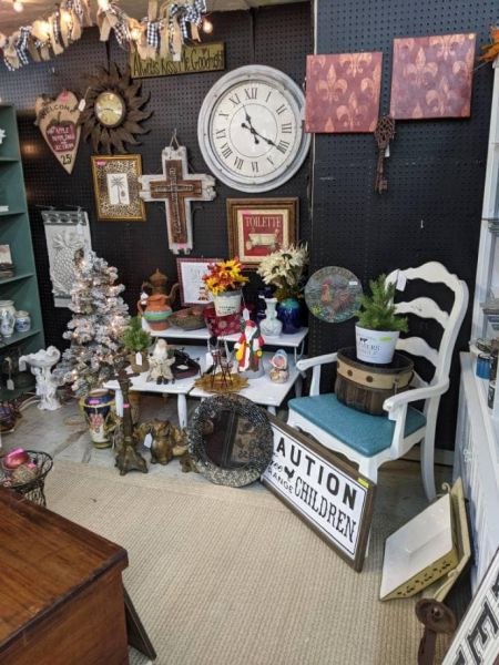 Antique Mall of Lumberton - Lumberton, Texas 77657