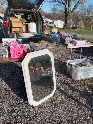 Meridian Street Flea Market - Huntsville, Alabama  35811