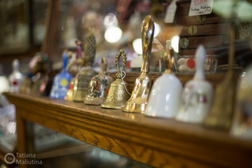 Emily's Antique Corner - Folsom, California 95630