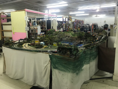 Karens Ultimate Treasures Flea Market - Oklahoma City, Oklahoma 73135