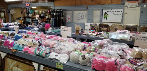Everything Under The Sun Flea Market & Consignment - Myrtle Beach, South Carolina 29577