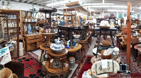 Duane's Antique Market - Anchorage, Alaska 99518