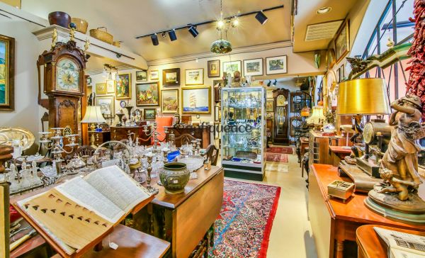 Mission Gallery - San Diego, California 92103