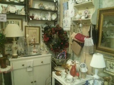 Southern Crossing Antique Mall - Jacksonville, Florida 32205