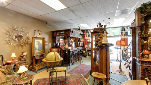 Sekula's Art, Antiques & Design - Sacramento, California 95819