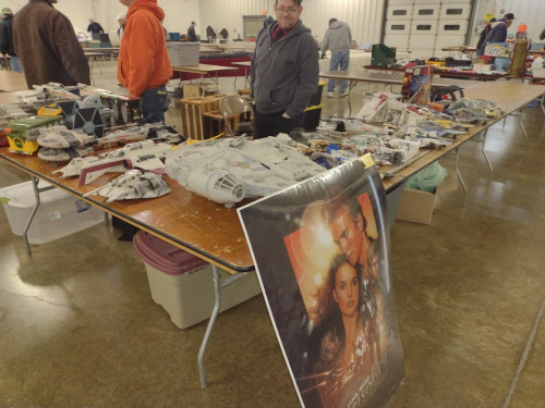 Medina Flea Market of Collectables - Medina, Ohio 44256