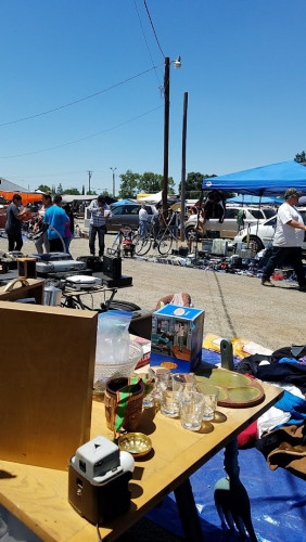 Turlock Sales Yard Flea Market - Turlock, California  95380