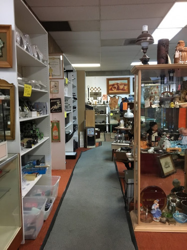 Great American Antiques Mall - Paso Robles, California 93446