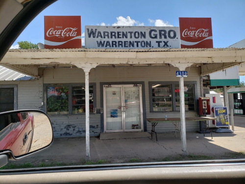 Bar W Field Warrenton / Round Top TX Antique Flea Market - Round Top, Texas 78954