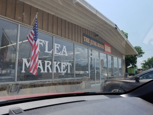The Junk House Flea Market - Beebe, Arkansas  72012
