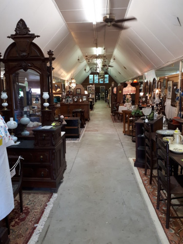 TN River Flea Market - Parsons, Tennessee 38363
