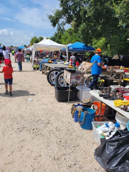 Cole’s Flea Market - Pearland, Texas 77581