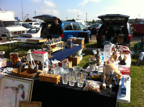 Tinley Park, IL I-80 Flea Market - Tinley Park, Illinois 60477