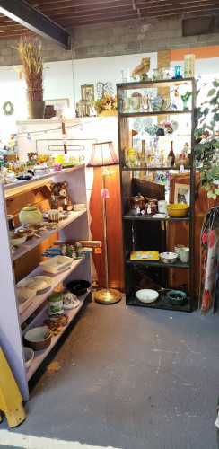 Lake Country Flea Market - South Hill, Virginia 