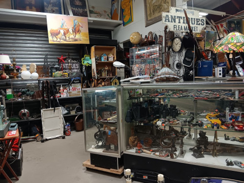 Englishtown Flea Market - Manalapan Township, New Jersey 07726