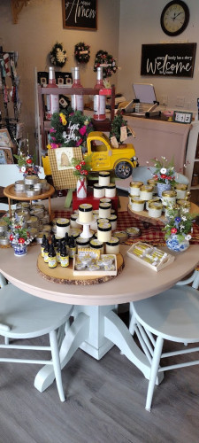 Thee Quaint Market - Strafford, Missouri 65757