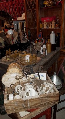 Hacienda Gallery Vintage Shop - Tyler, Texas 75702