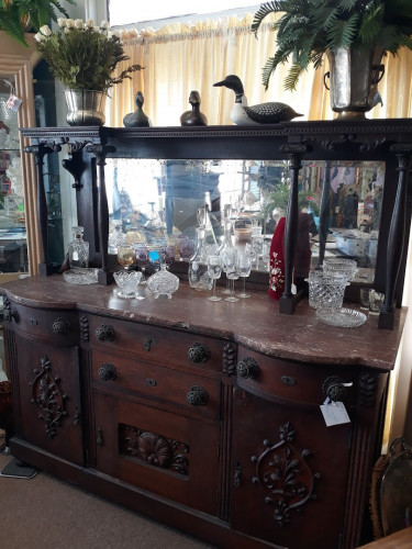 Gypsy Blue Antiques & More - Oakdale, Louisiana 71463