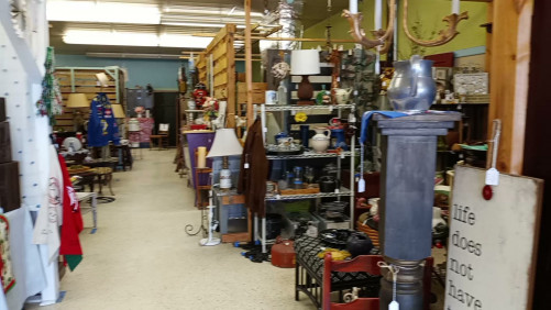 G's Vintage Market - Lake Wales, Florida 33853