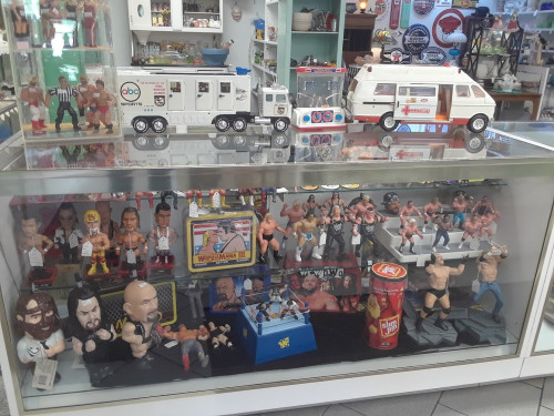 84 Collectibles & Antiques - Eighty Four, Pennsylvania 15330