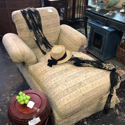 Eddies Antiques - San Antonio, Texas 78230