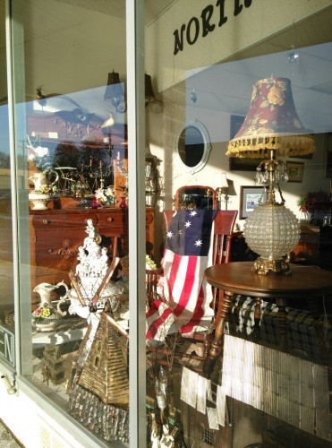 North Hill Antiques - New Castle, Pennsylvania 16105