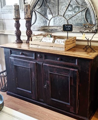 Rehab Vintage Market - Melbourne, Florida 32935