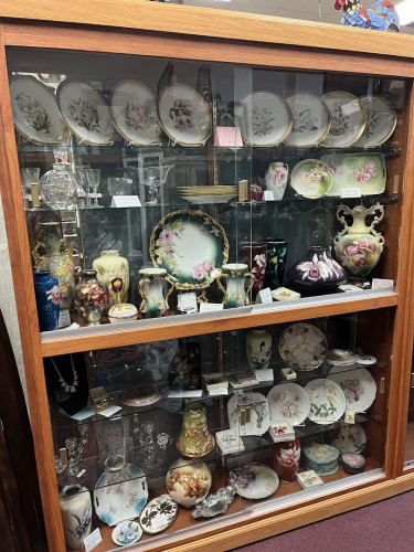 Cool Treasures Antiques & Collectibles - Palmetto Bay, Florida 33157