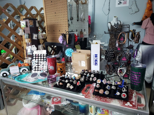 Smith County Flea Market - South Carthage, Tennessee 37030