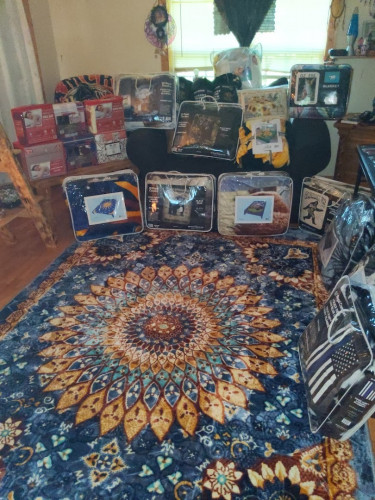 Nana's Liquidation - Marion, North Carolina 28752