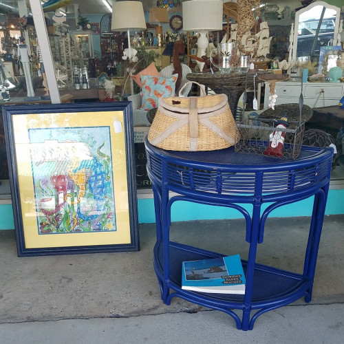 Bay Breeze Antiques - Port St Joe, Florida 32456