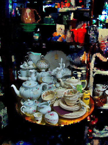 Carol's Antique Gallery - Saratoga, California 95070